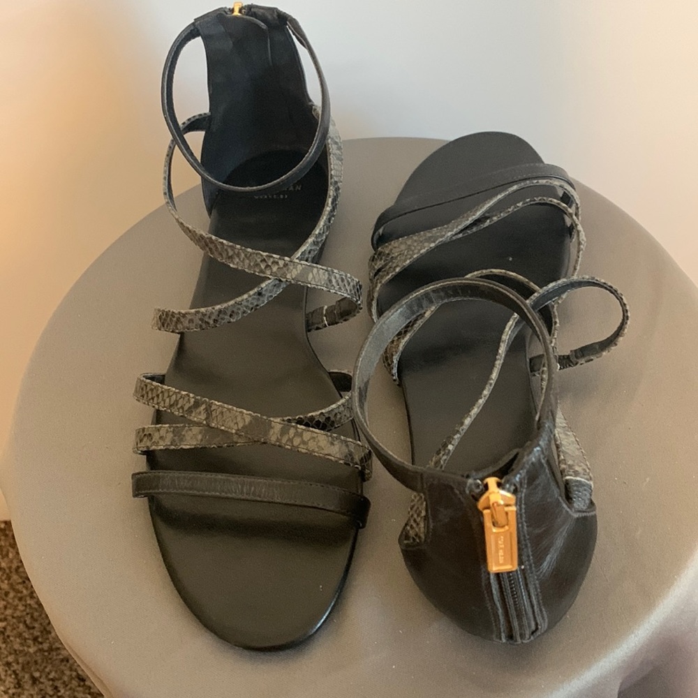 Cole Haan Gray Animal Print / Black Sandals Strappy Design Size 9.5 Back Zipper